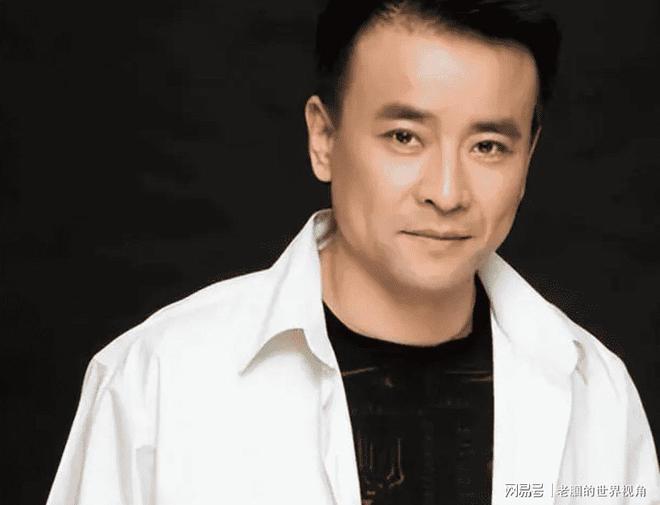 恩愛十幾年難抵殘酷現(xiàn)實(shí)？羅鋼娶小23歲郝蕾年齡差原來不算坎(圖14)